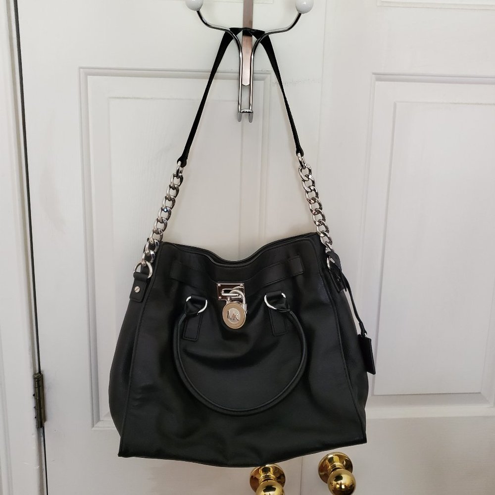 Like New Michael Kors Hamilton Leather satchel - Picture 7 of 16